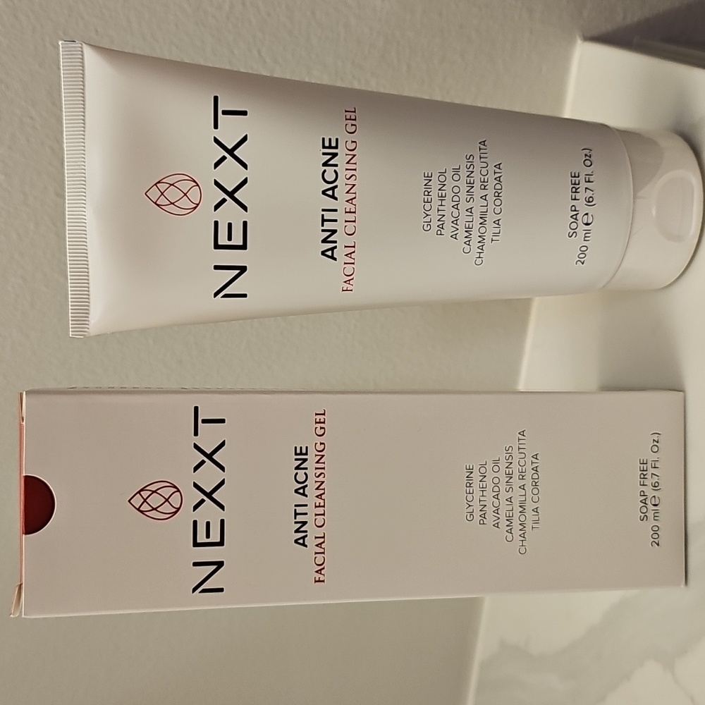 Nexxt Anti Acne Facial Cleansing Gel. New In Box. Sealed.